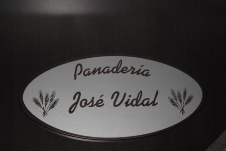 299159935_405876501649992_8012762414541897981_n